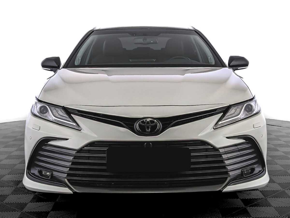 Toyota Camry, 2022 - 57 036 км. | Фото №2