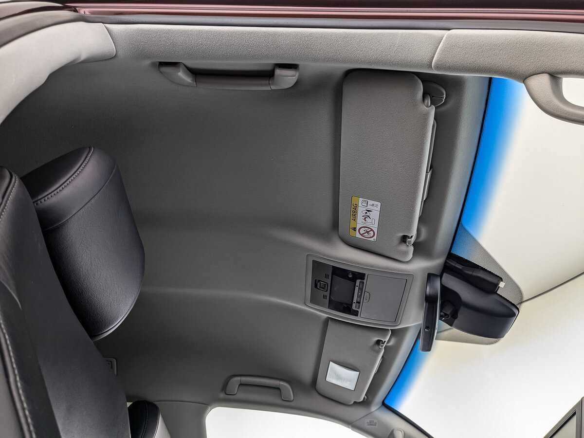 Toyota Land Cruiser, 2017 Фото №19