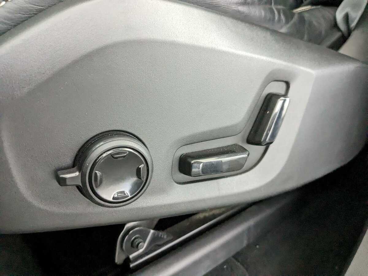 Volvo XC90, 2018 Фото №16