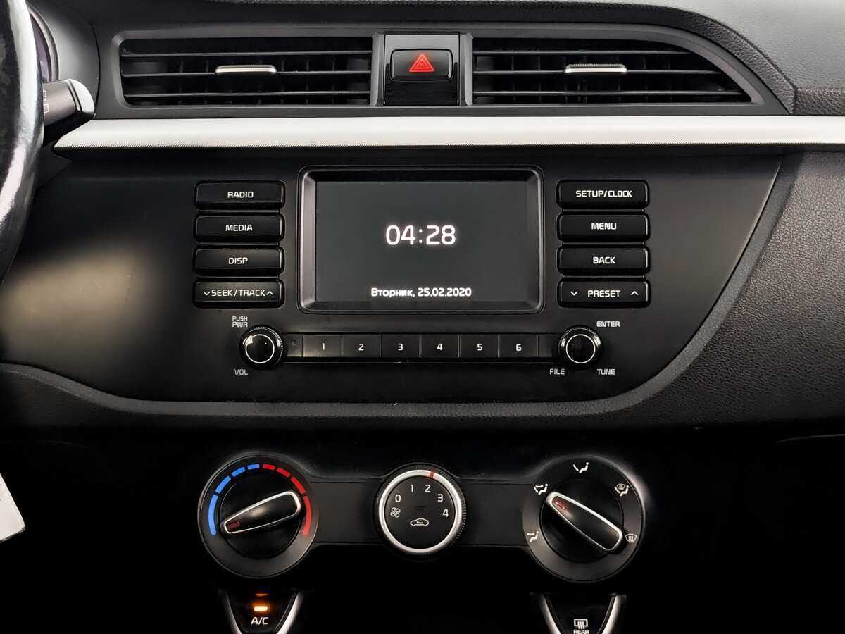 Kia Rio X-Line, 2019 Фото №13