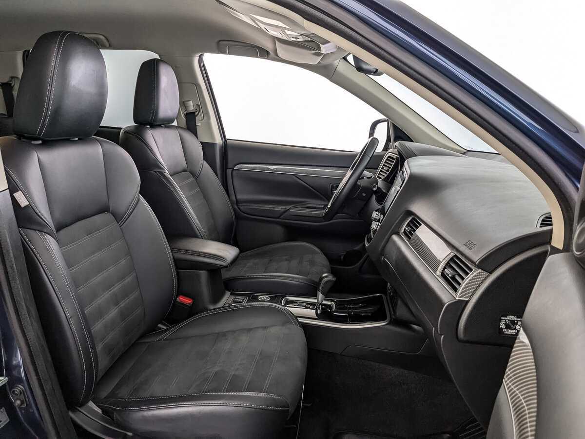 Mitsubishi Outlander, 2021 Фото №20