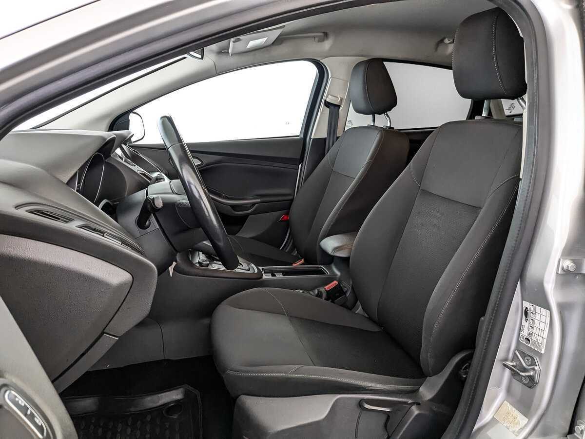 Ford Focus, 2019 Фото №16