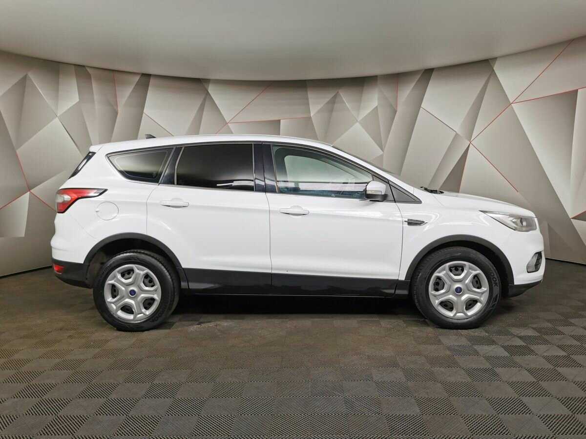 Ford Kuga, 2017 Фото №6