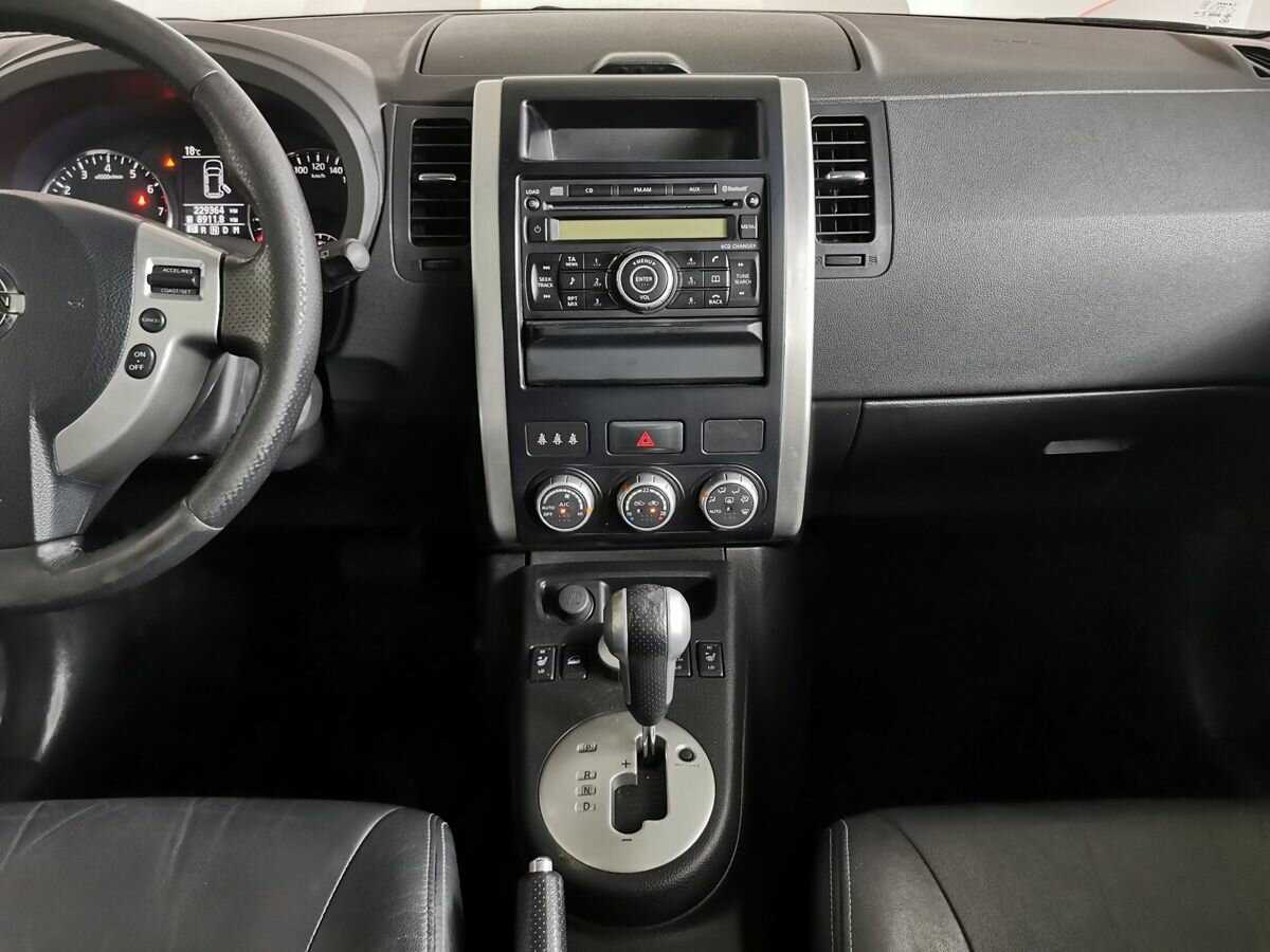 Nissan X-Trail, 2011 Фото №11