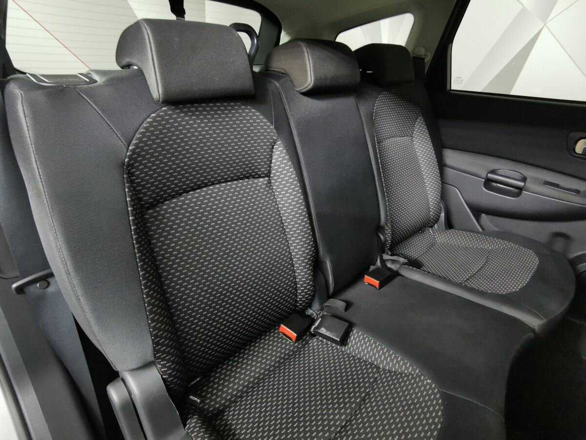 Nissan Qashqai+2, 2009 Фото №13