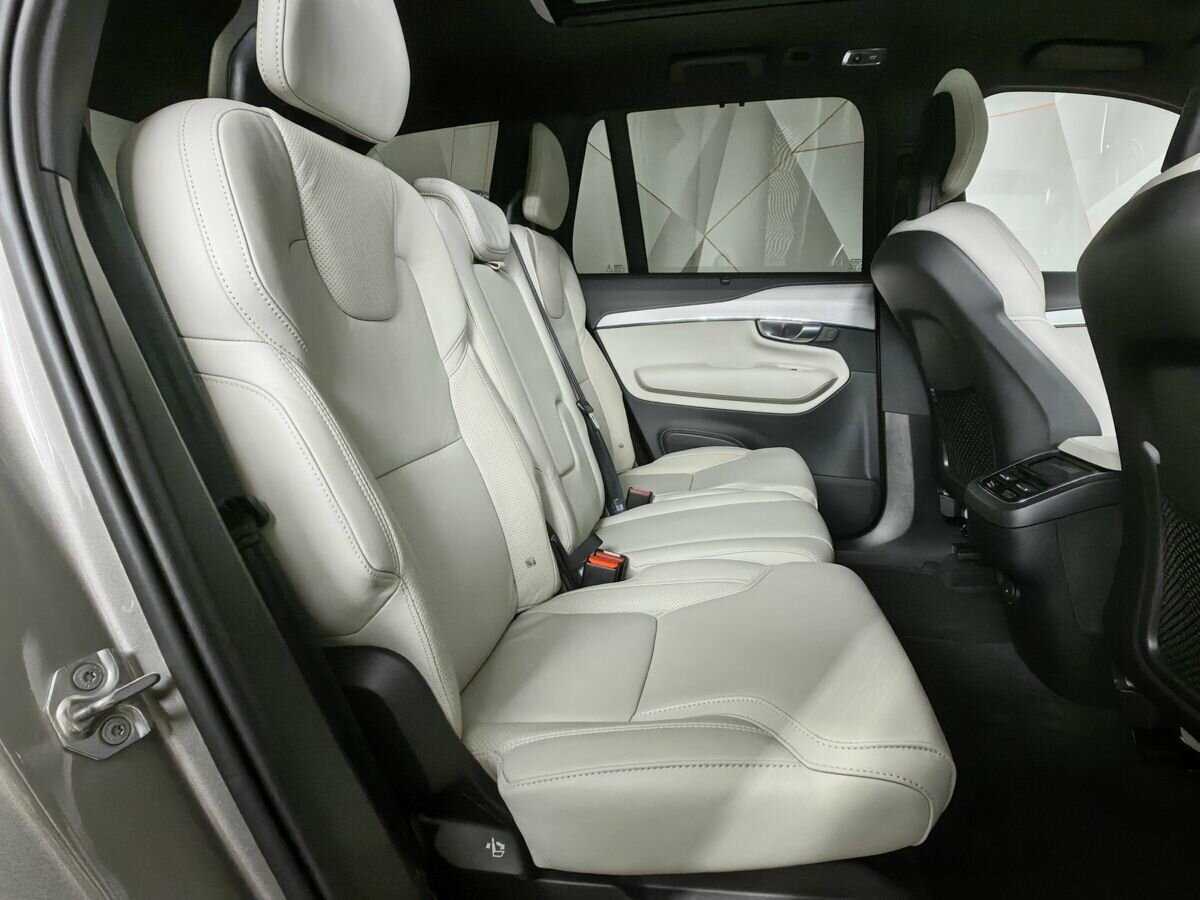 Volvo XC90, 2021 Фото №12
