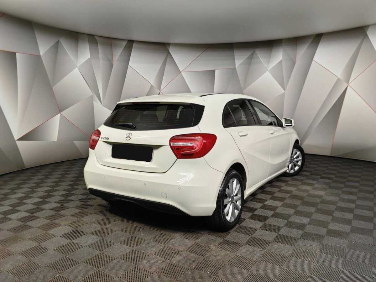 Mercedes-Benz A-Класс 200, 2013 - 165 962 км. | Фото №2
