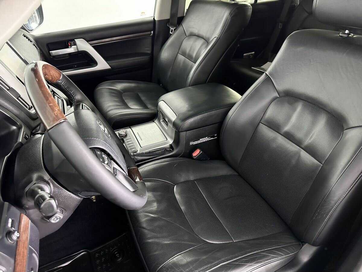 Toyota Land Cruiser, 2017 Фото №8