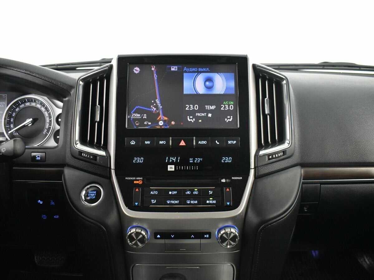 Toyota Land Cruiser, 2017 Фото №13