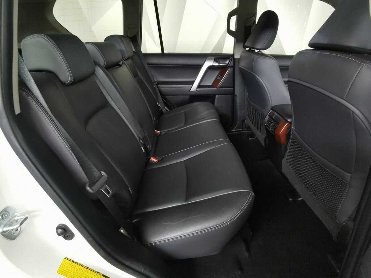 Toyota Land Cruiser Prado, 2014 Фото №12