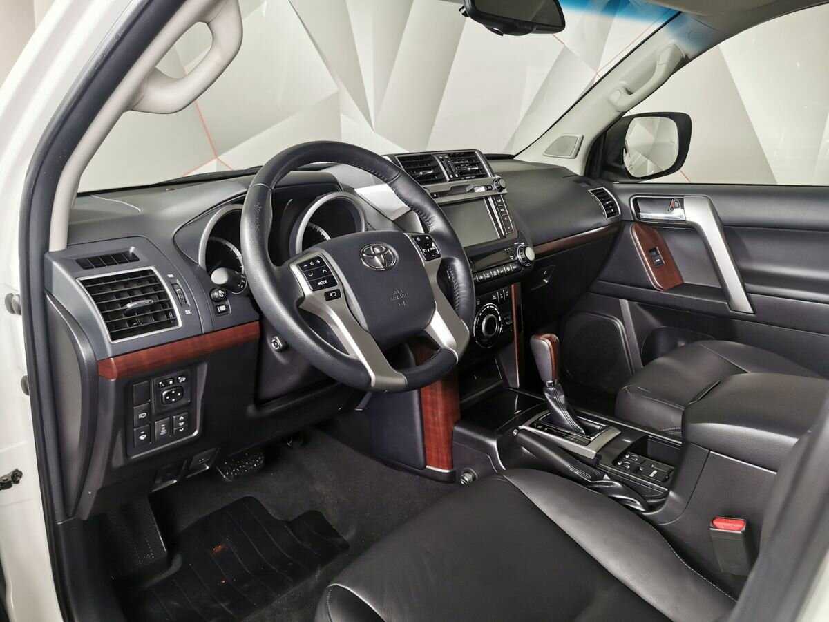 Toyota Land Cruiser Prado, 2014 Фото №14