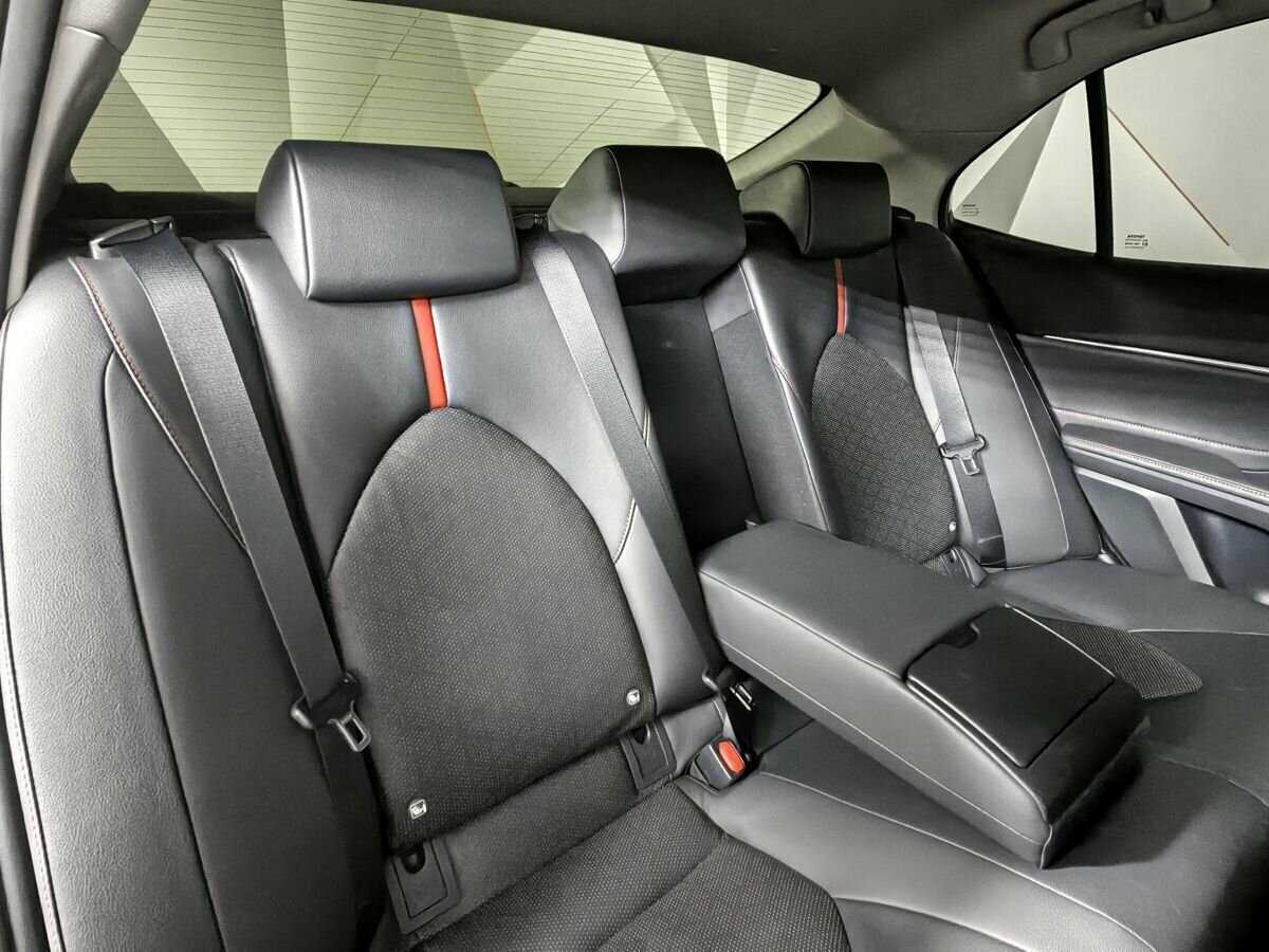 Toyota Camry, 2021 Фото №13