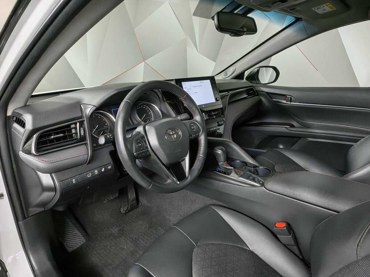 Toyota Camry, 2021 Фото №14