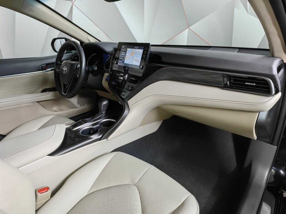 Toyota Camry, 2022 Фото №9