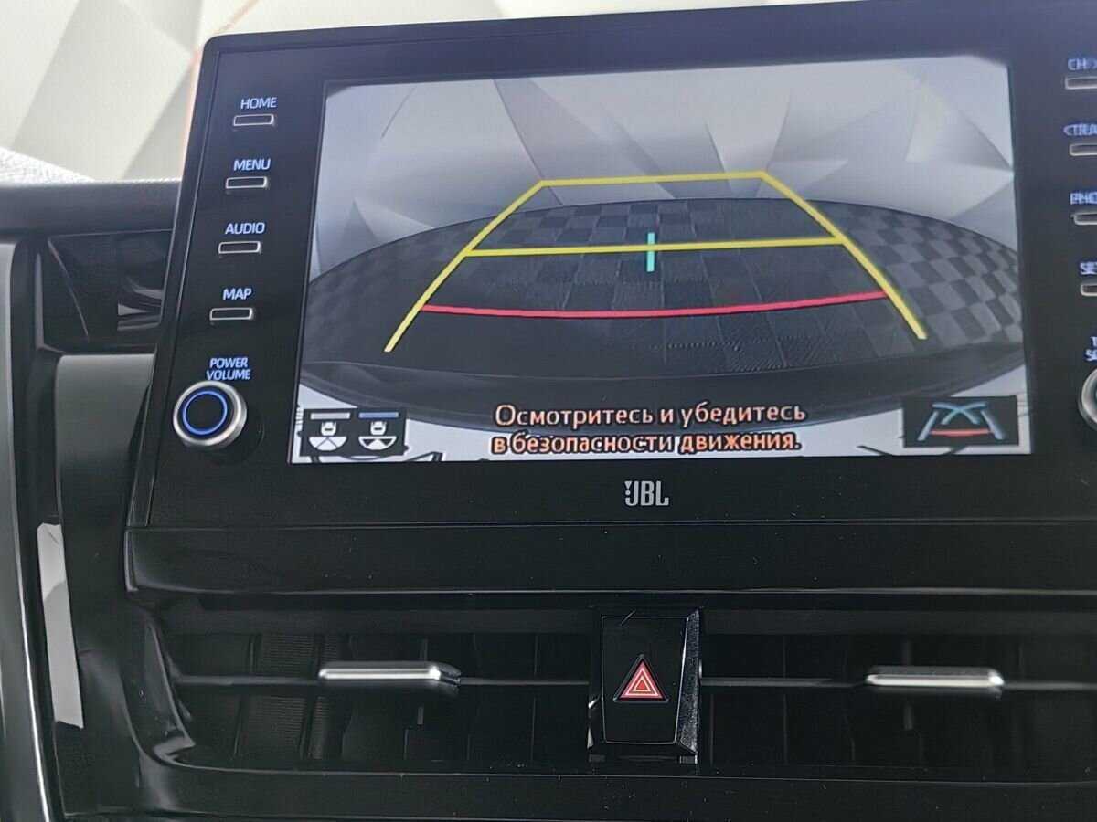 Toyota Camry, 2022 Фото №16