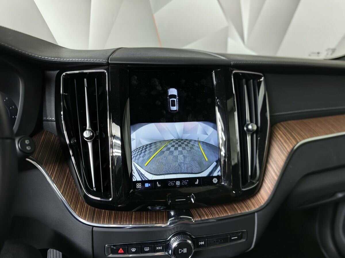 Volvo XC60, 2023 Фото №16