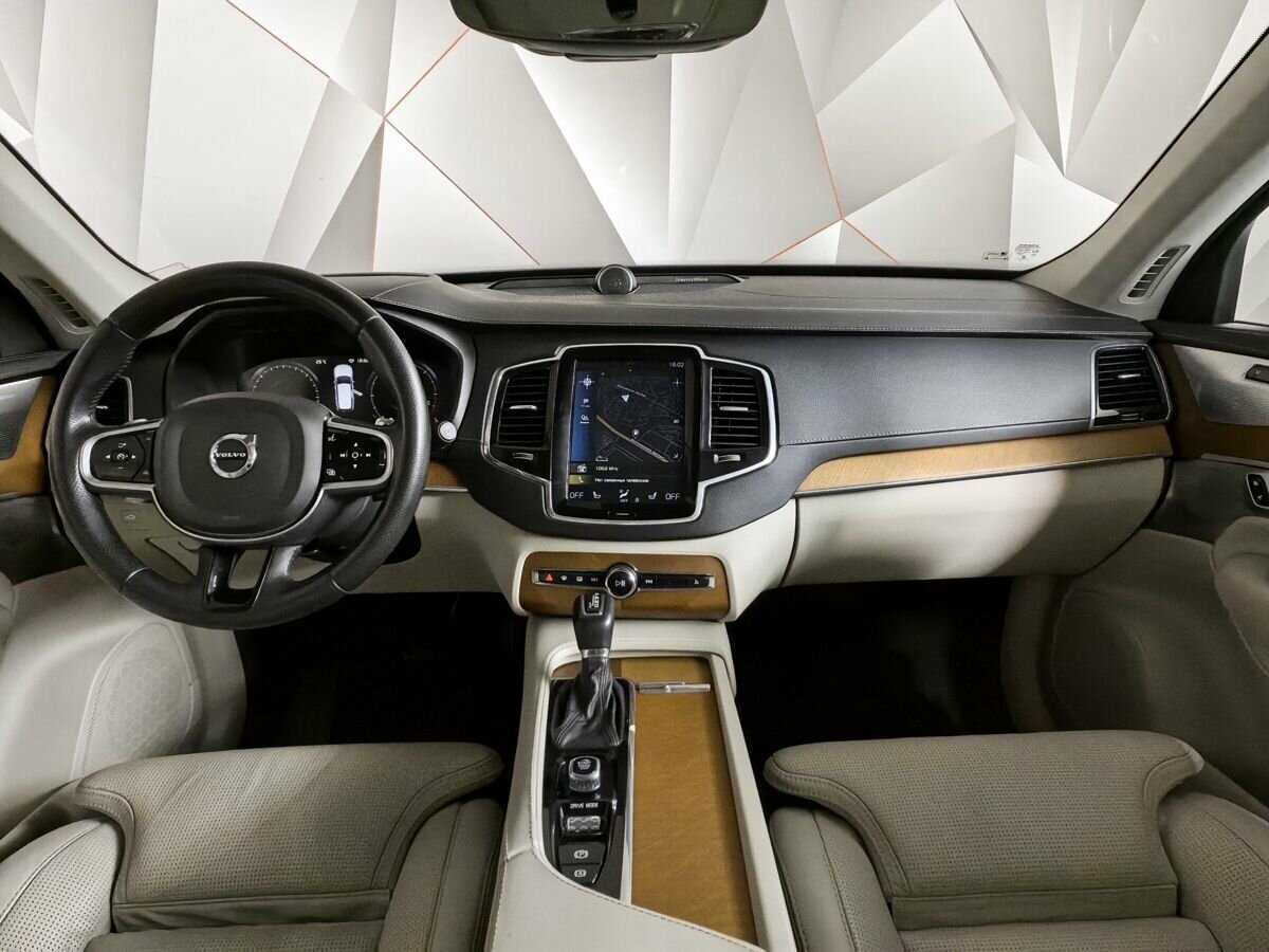 Volvo XC90, 2018 Фото №10