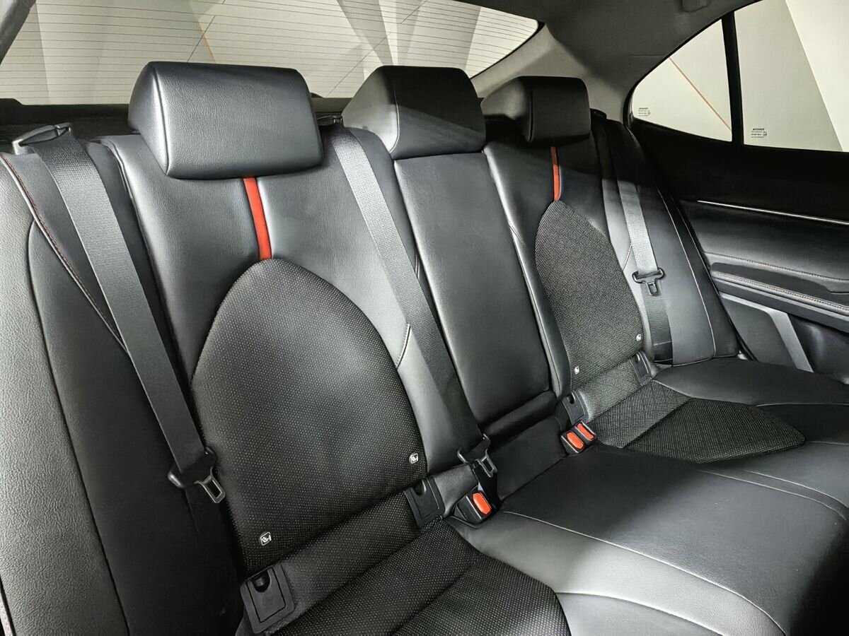 Toyota Camry, 2021 Фото №12