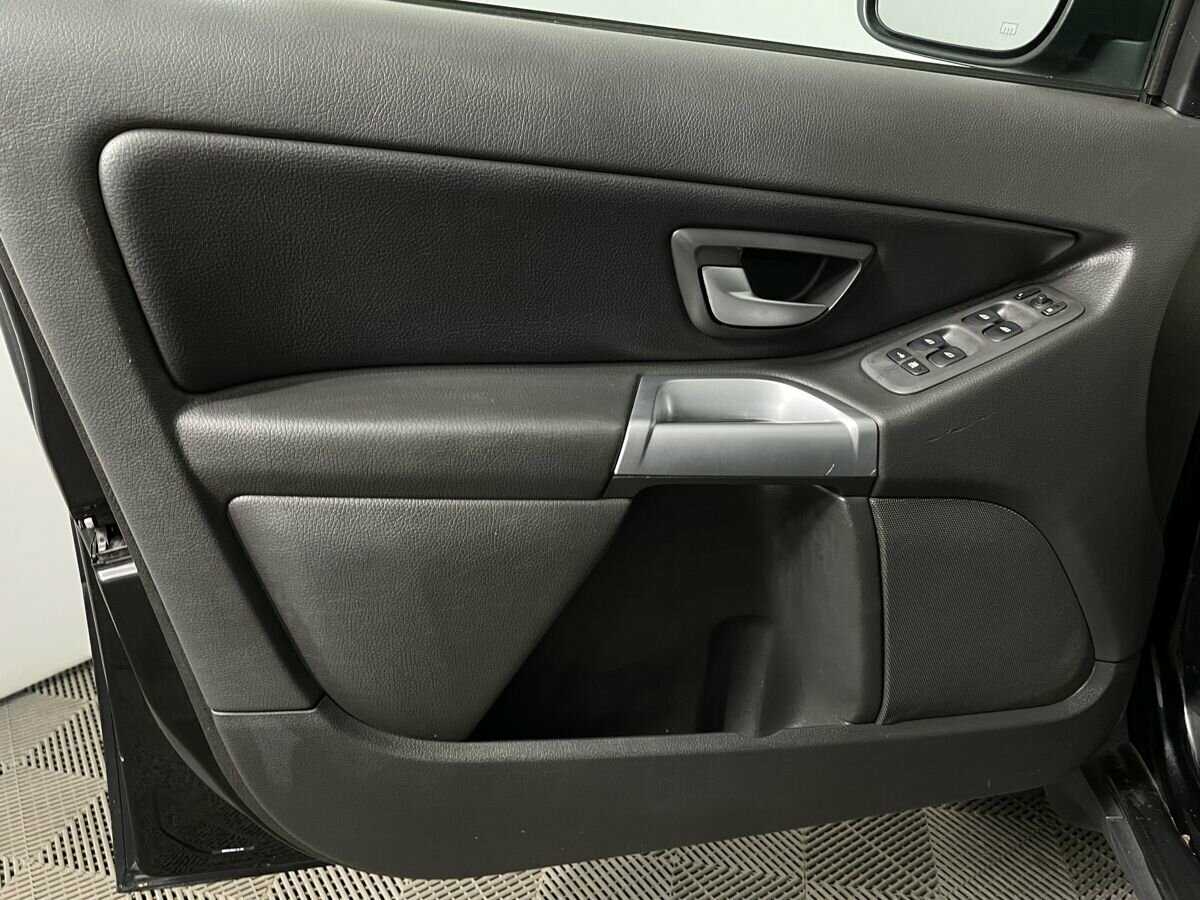 Volvo XC90, 2003 - 185 239 км. | Фото №7