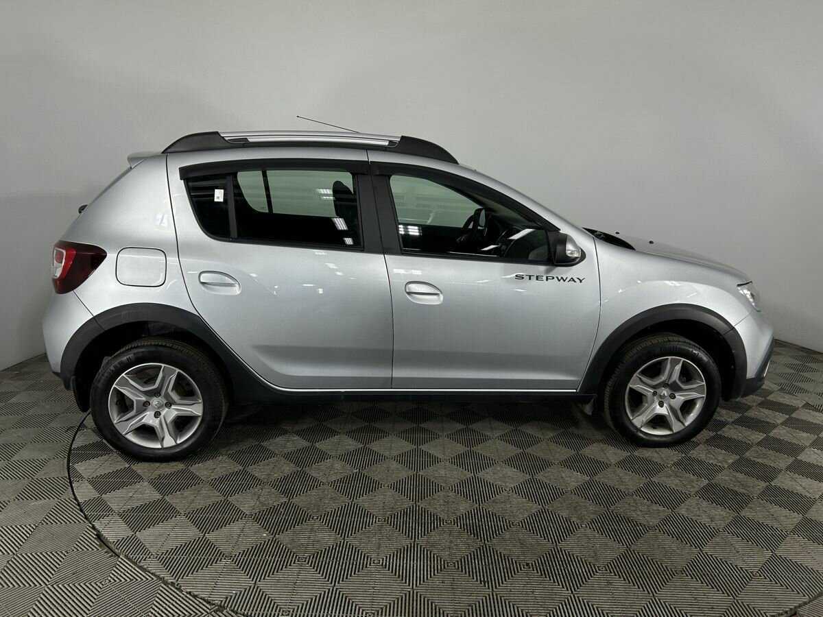 Renault Sandero Stepway, 2021 - 21 462 км. | Фото №4