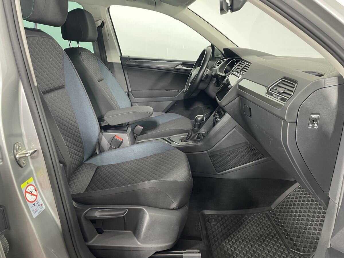 Volkswagen Tiguan, 2019 Фото №14