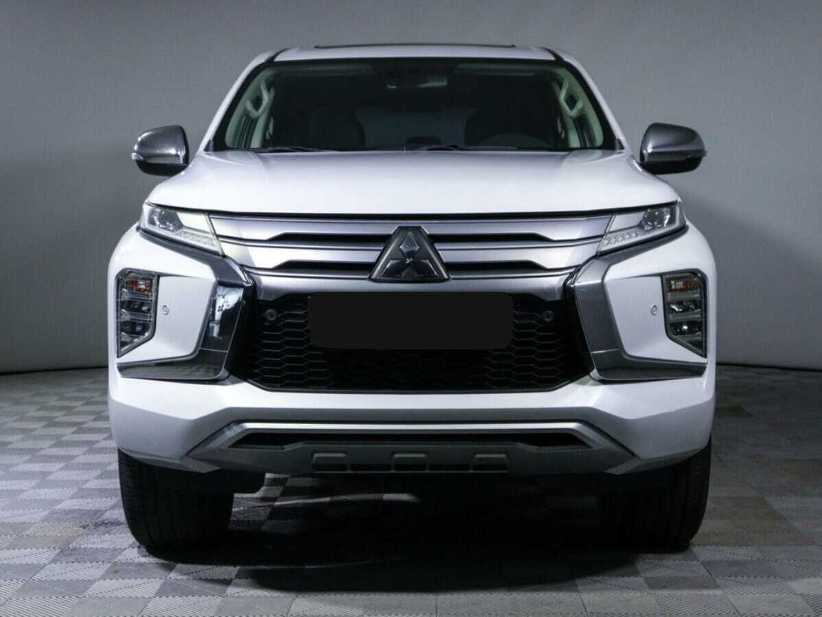 Mitsubishi Pajero Sport, 2020 Фото №2