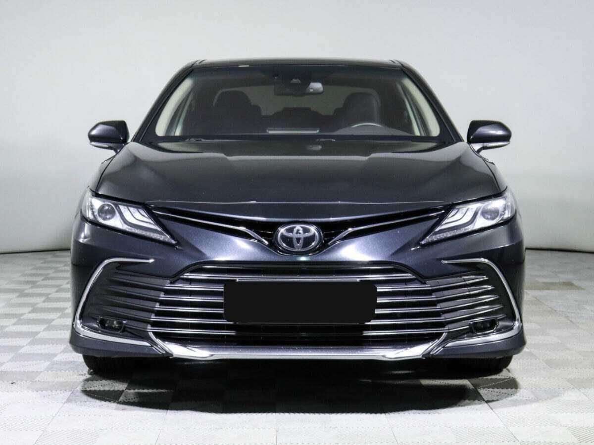 Toyota Camry, 2023 - 27 626 км. | Фото №2