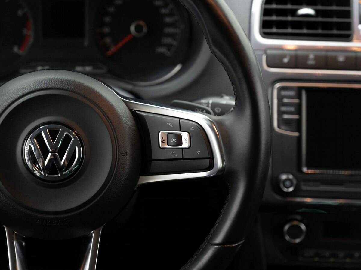 Volkswagen Polo, 2019 Фото №16