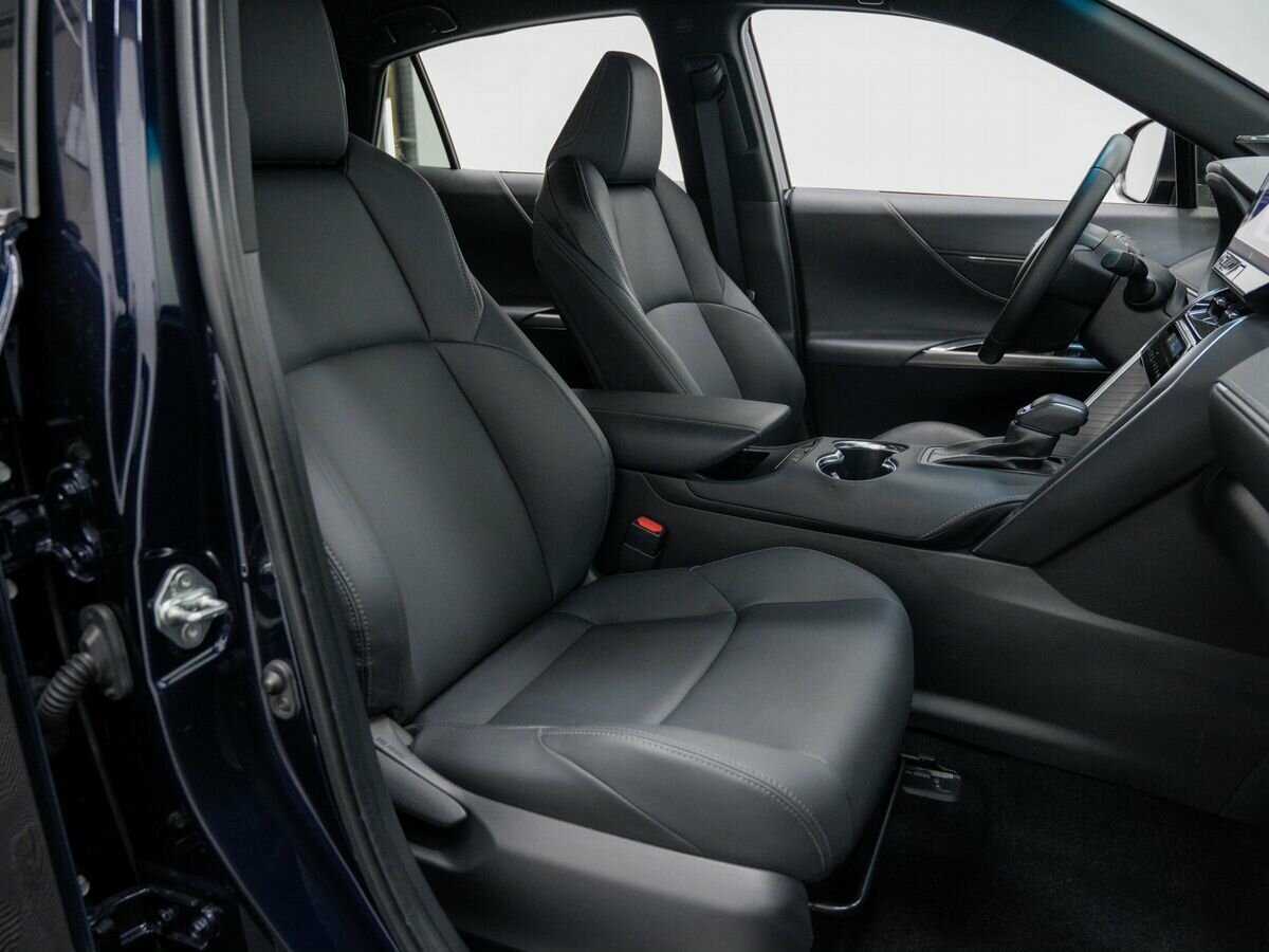 Toyota Venza, 2022 - 4 000 км. | Фото №8