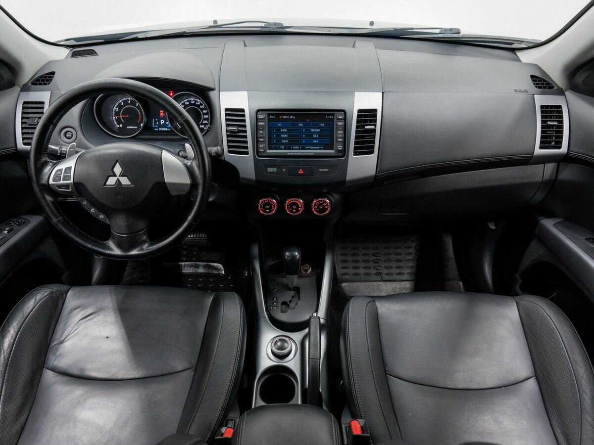 Mitsubishi Outlander, 2011 Фото №10