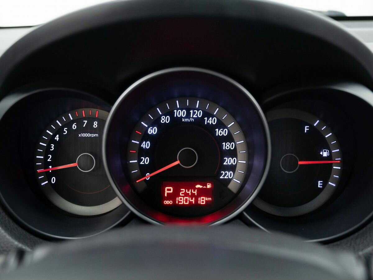 Kia Cerato 6-speed, 2011 Фото №12