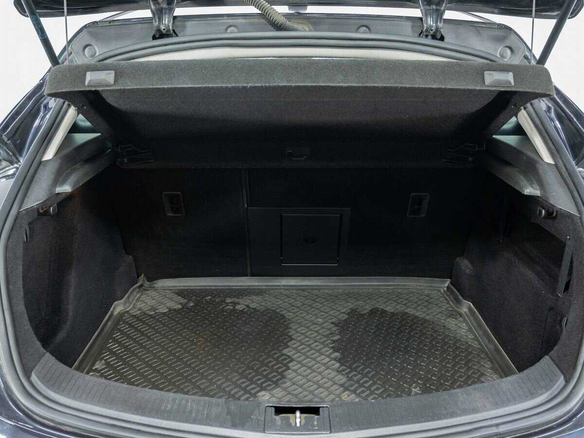 Opel Astra GTC, 2013 Фото №22