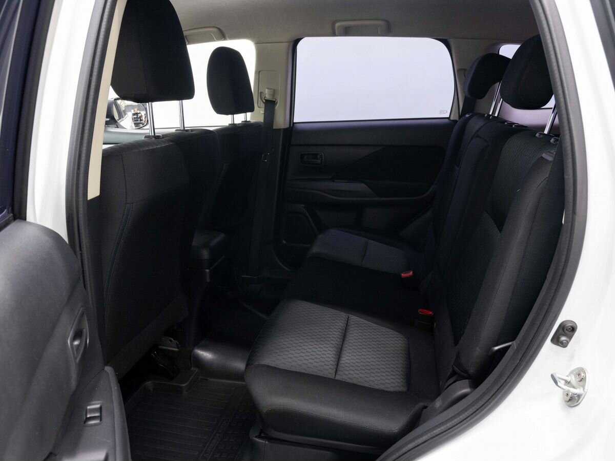 Mitsubishi Outlander, 2014 Фото №9