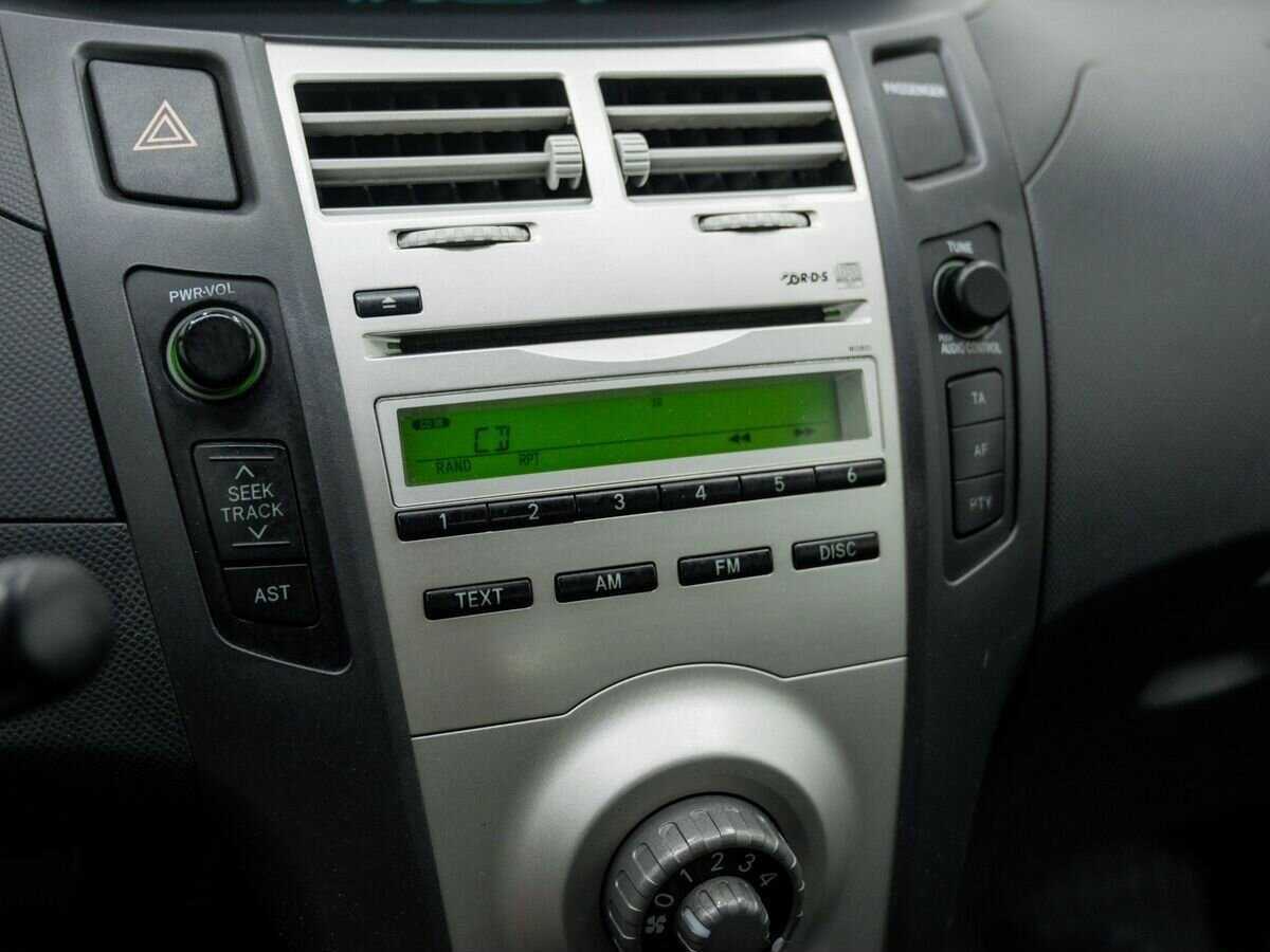 Toyota Yaris, 2008 Фото №18