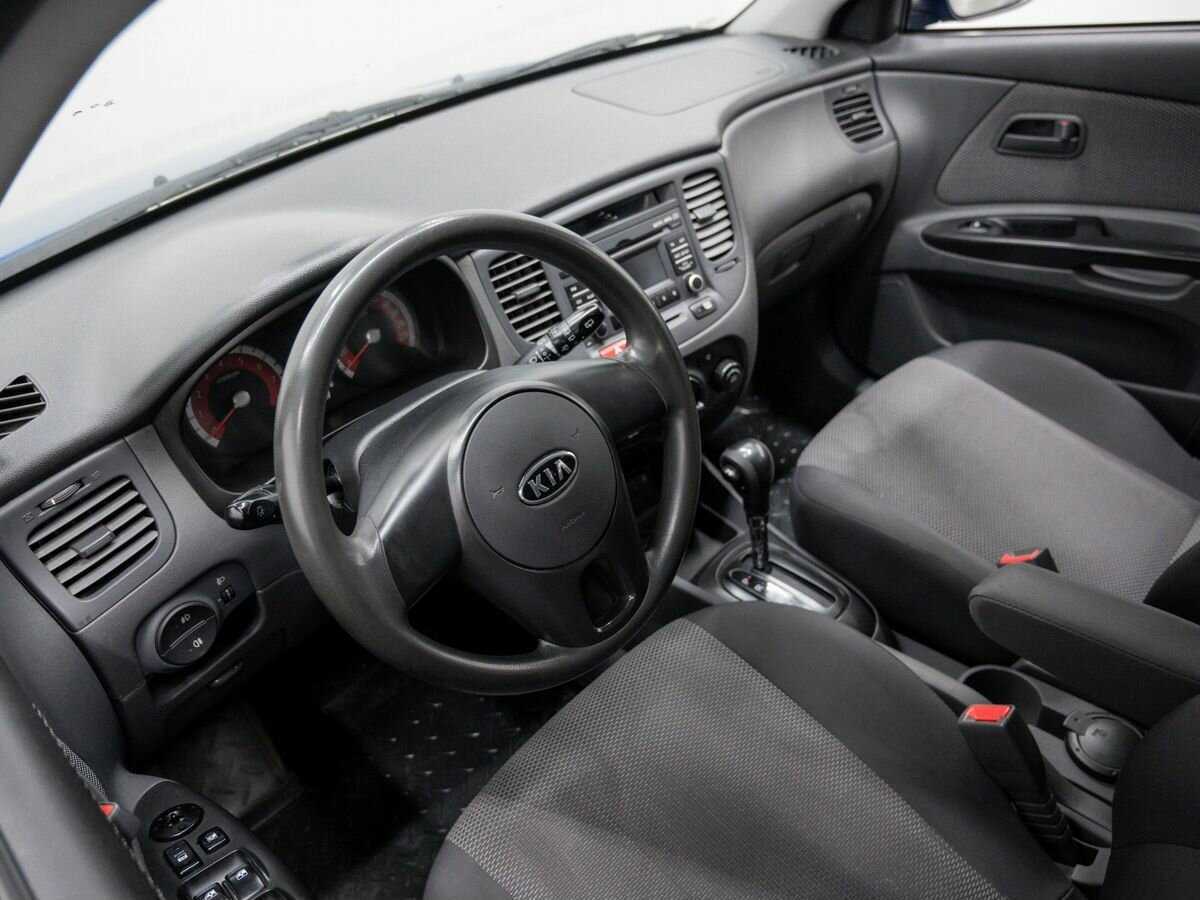 Kia Rio, 2011 Фото №12