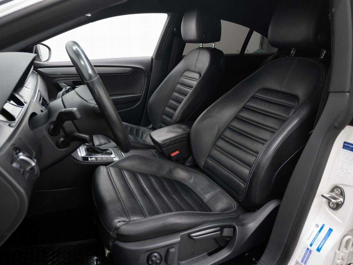 Volkswagen Passat CC, 2013 Фото №8