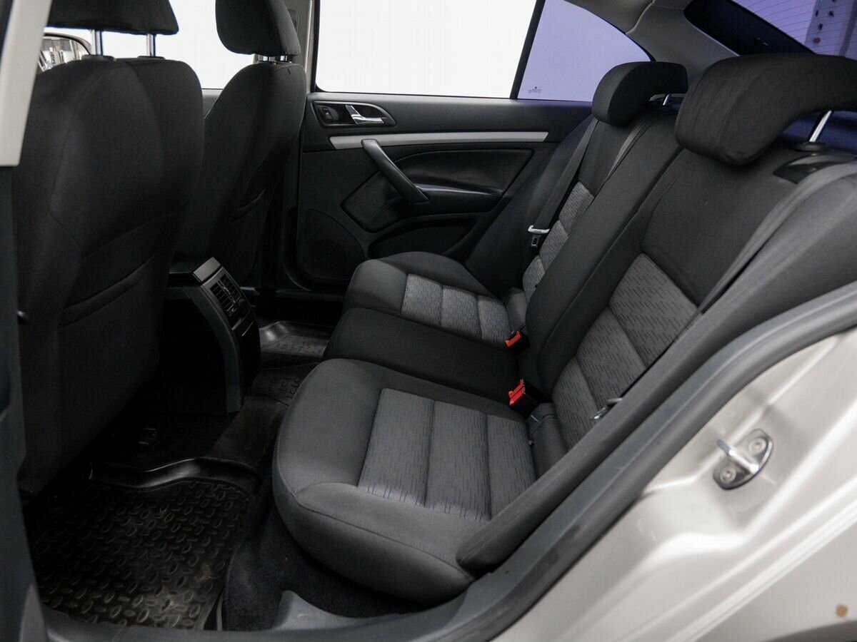 Skoda Octavia, 2011 Фото №11