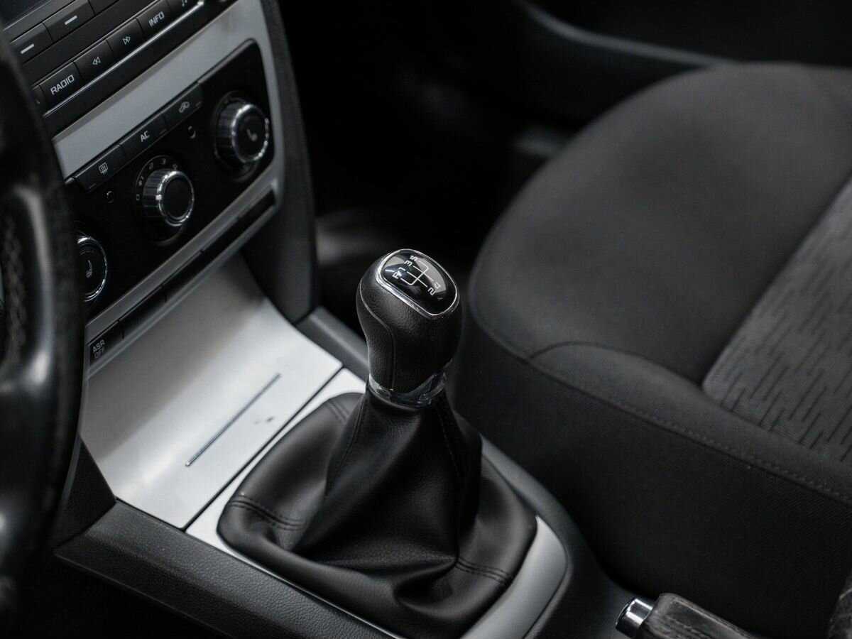 Skoda Octavia, 2011 Фото №16