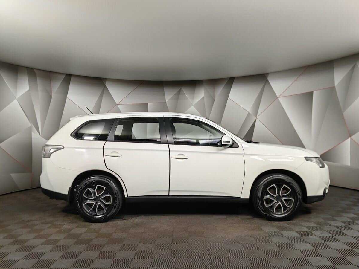 Mitsubishi Outlander, 2012 - 139 624 км. | Фото №6