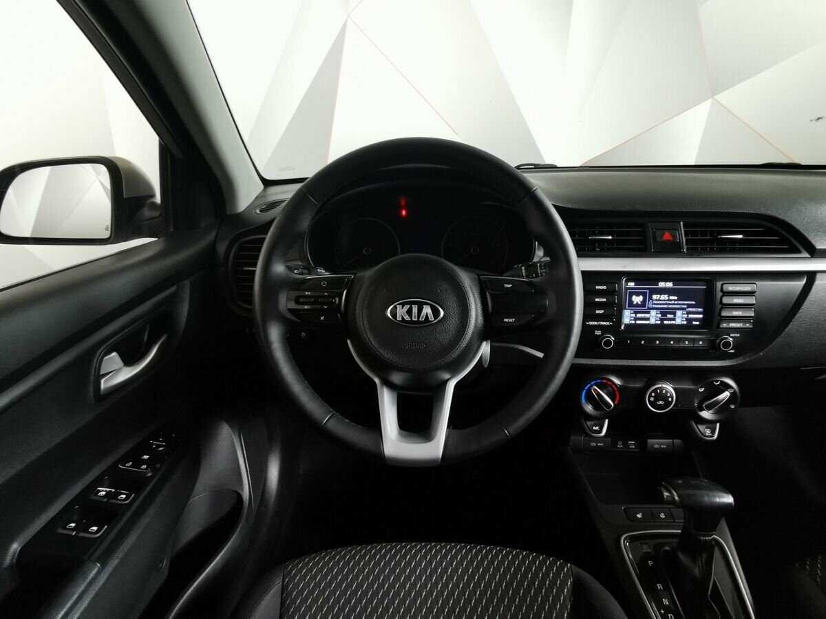 Kia Rio, 2018 Фото №15