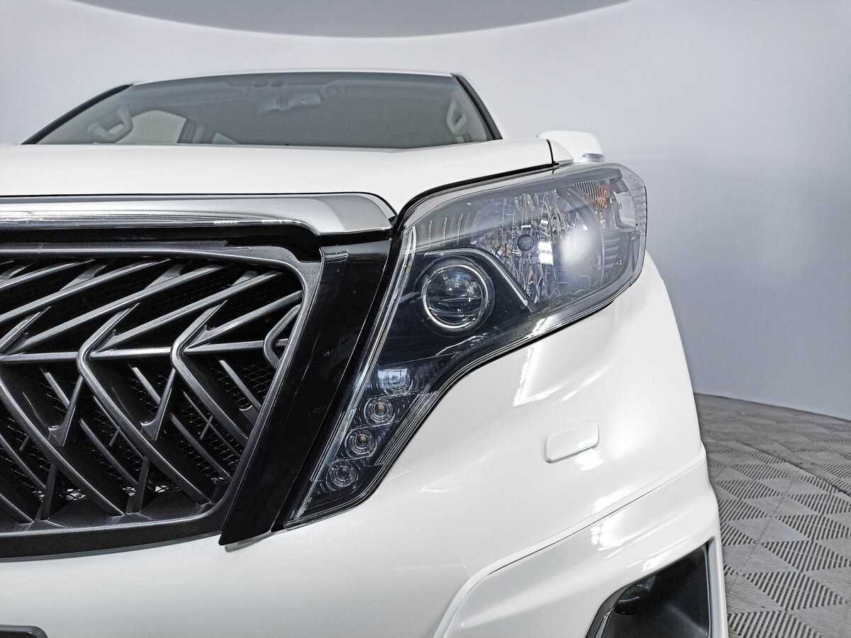 Toyota Land Cruiser Prado, 2017 Фото №17