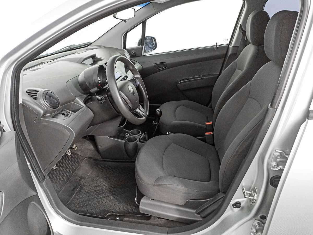 Chevrolet Spark, 2011 Фото №14