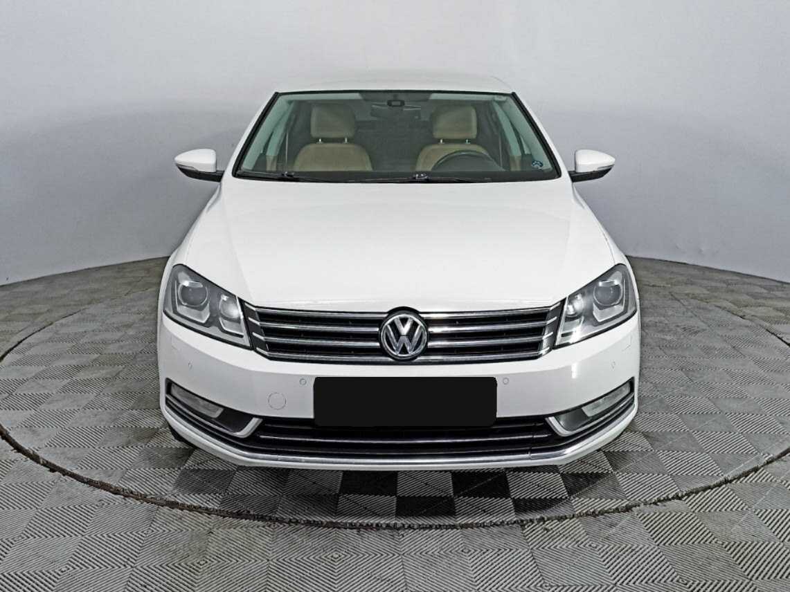 Volkswagen Passat, 2011 - 299 233 км. | Фото №2