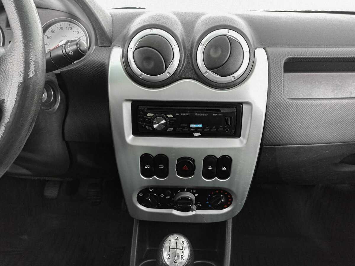 Renault Sandero, 2011 Фото №13