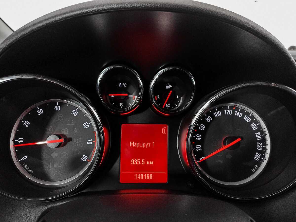 Opel Astra, 2011 Фото №11