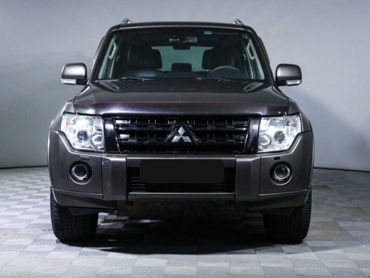 Mitsubishi Pajero, 2010 - 171 475 км. | Фото №2