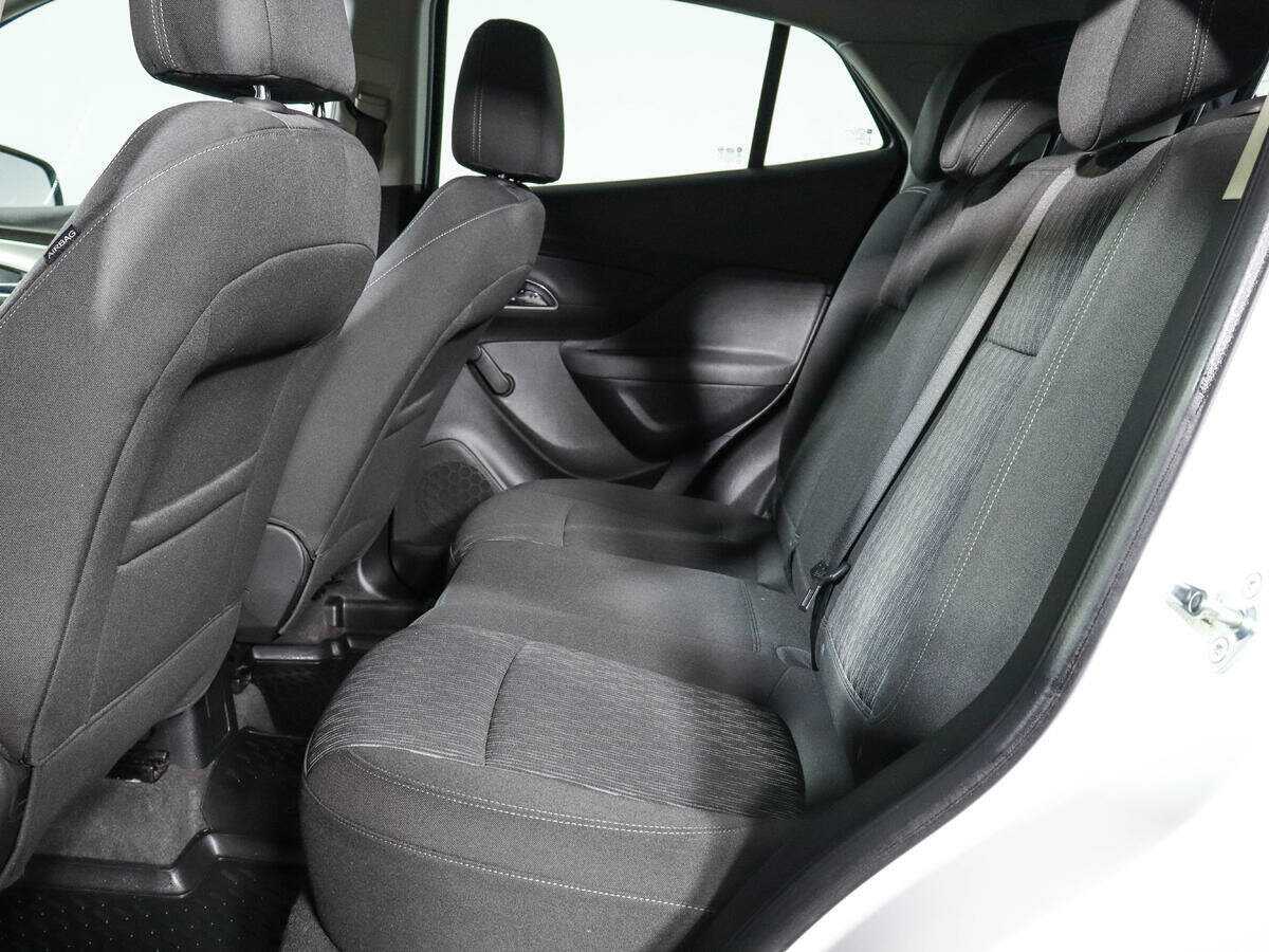 Opel Mokka, 2012 - 45 000 км. | Фото №8