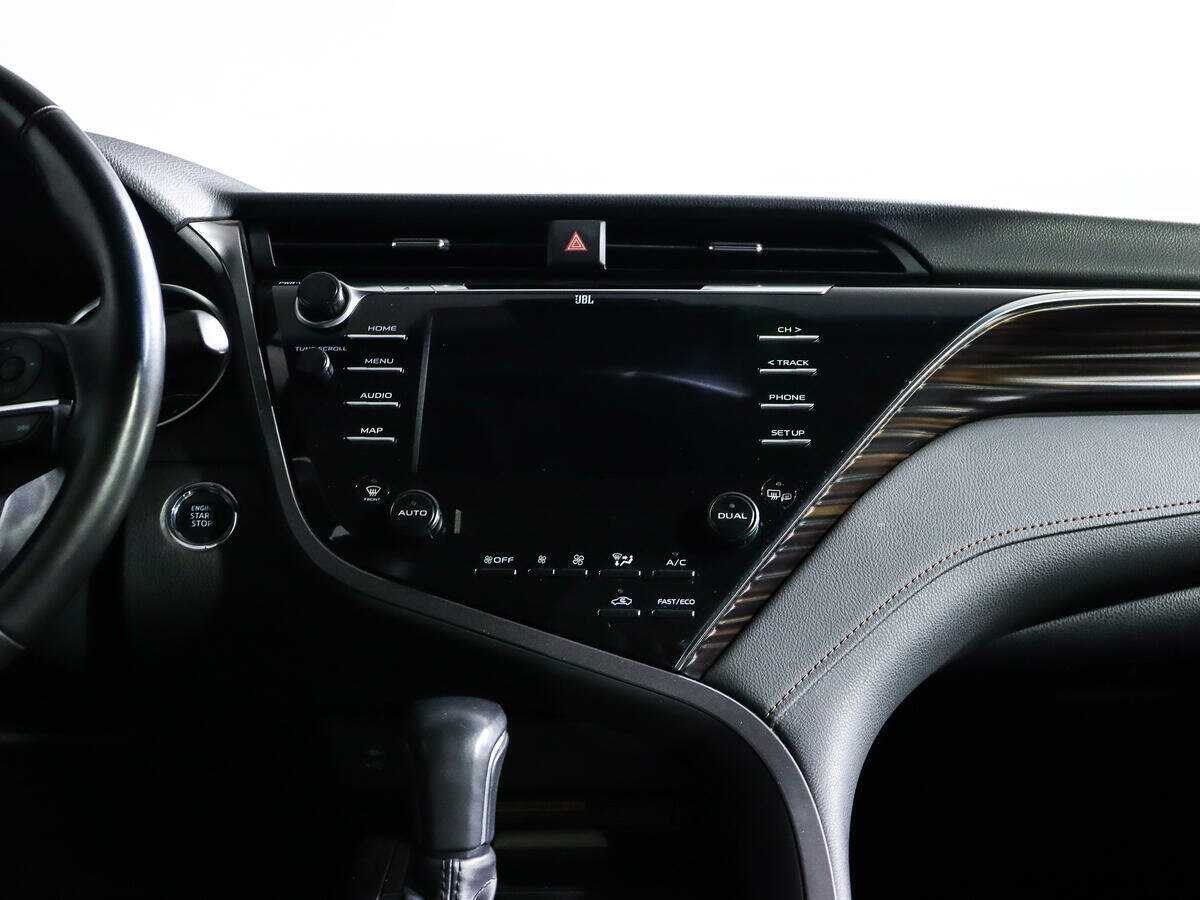 Toyota Camry, 2018 Фото №11