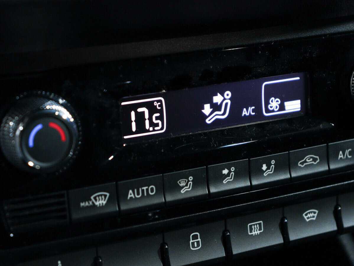 Skoda Rapid, 2020 Фото №20