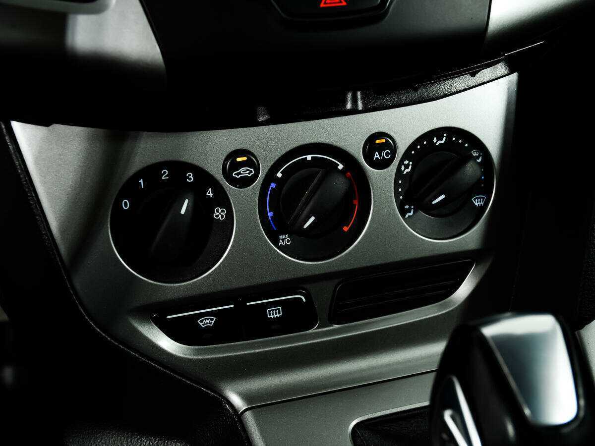 Ford Focus, 2015 Фото №16